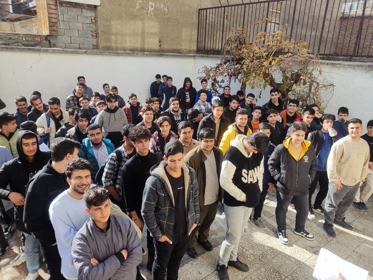 دبیرستان غیر دولتی دوره دوم پسرانه نخبگان